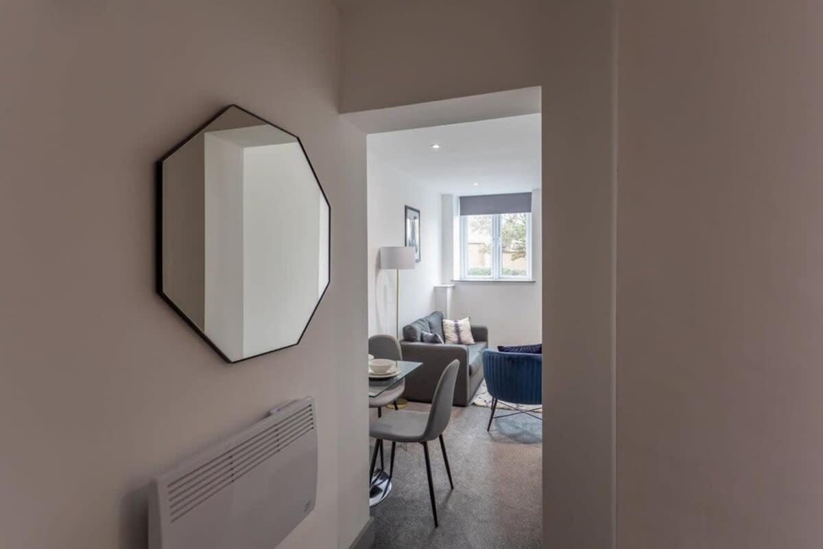 Amazing 1 Bedroom Apartment Leeds Leeds  Buitenkant foto